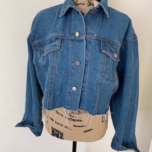 NWT: Denim Jacket Size Large - Picture 2 of 4